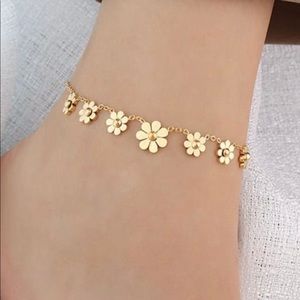 Stainless steel Daisy anklet